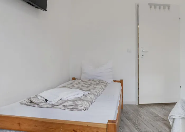 公寓 Bright 1br Flat Near Danube River Millennium Tower *